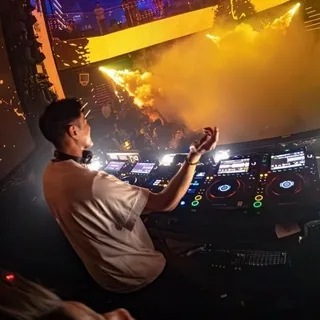 DJ船长「东南亚包厢俱乐部」动感旋律 @dj798hk 头像