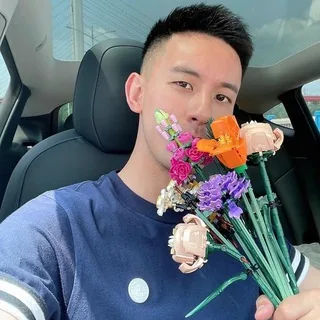 套图🔥小依依素材🔥人设套图【亚洲男】素材 sucai 头像
