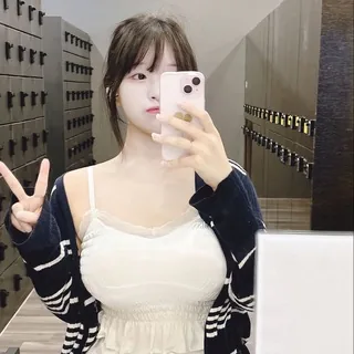 QQ彈彈のG奶🙈 头像