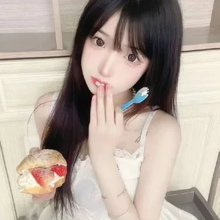 小乖🍬动态小屋 头像