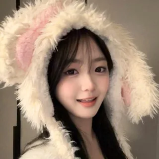 乱是佳人 头像