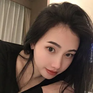 佛山阳阳眼镜🤓嫩妹 头像