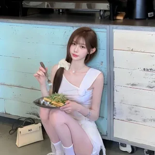 纯爱战神lucky 头像