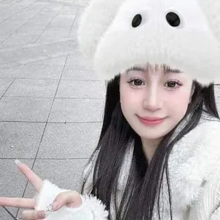 宝安娜美的小窝(可舌吻) 头像