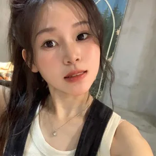 小柚子 头像