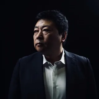 王志安 头像